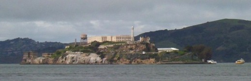 800px-Alcatraz_island